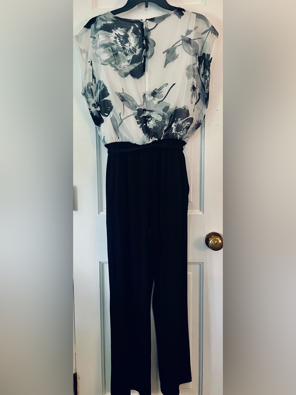 ENFOCUS Women’s Cap Sleeve Black and White Jumpsuit With Belt. Size:12 - Picture 3 of 8